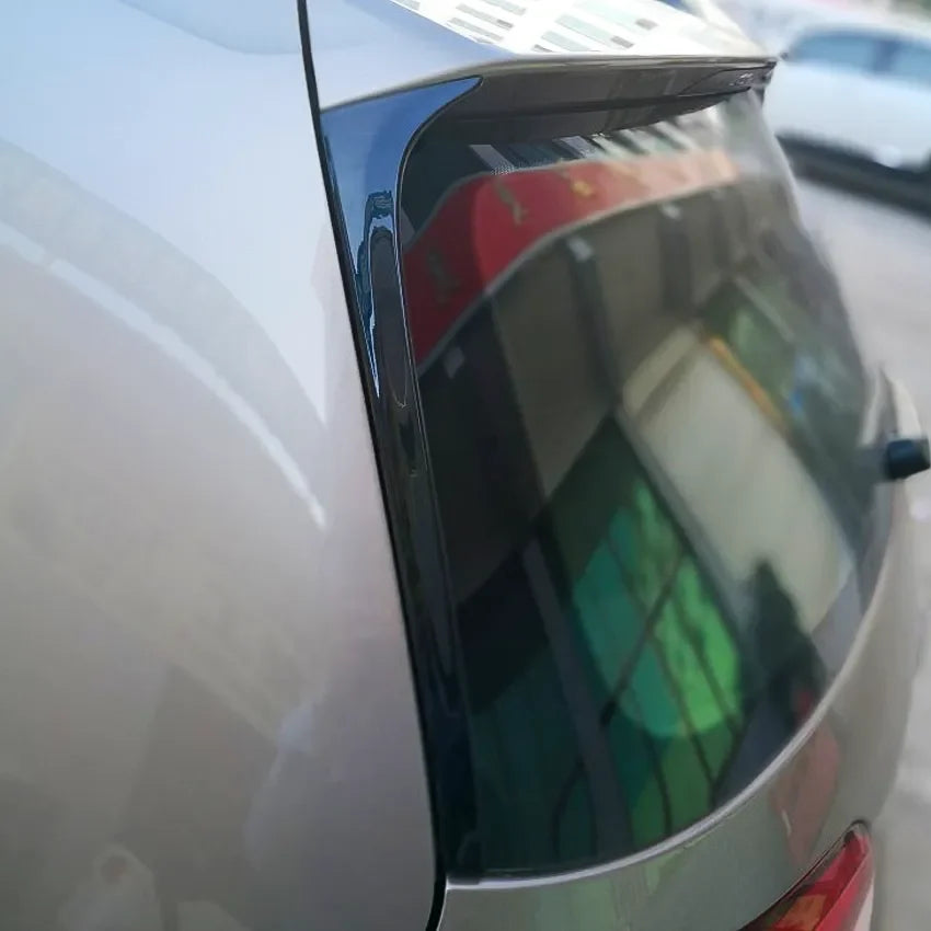 Spoiler pour Lunette Arrière Golf 7 - Revvo