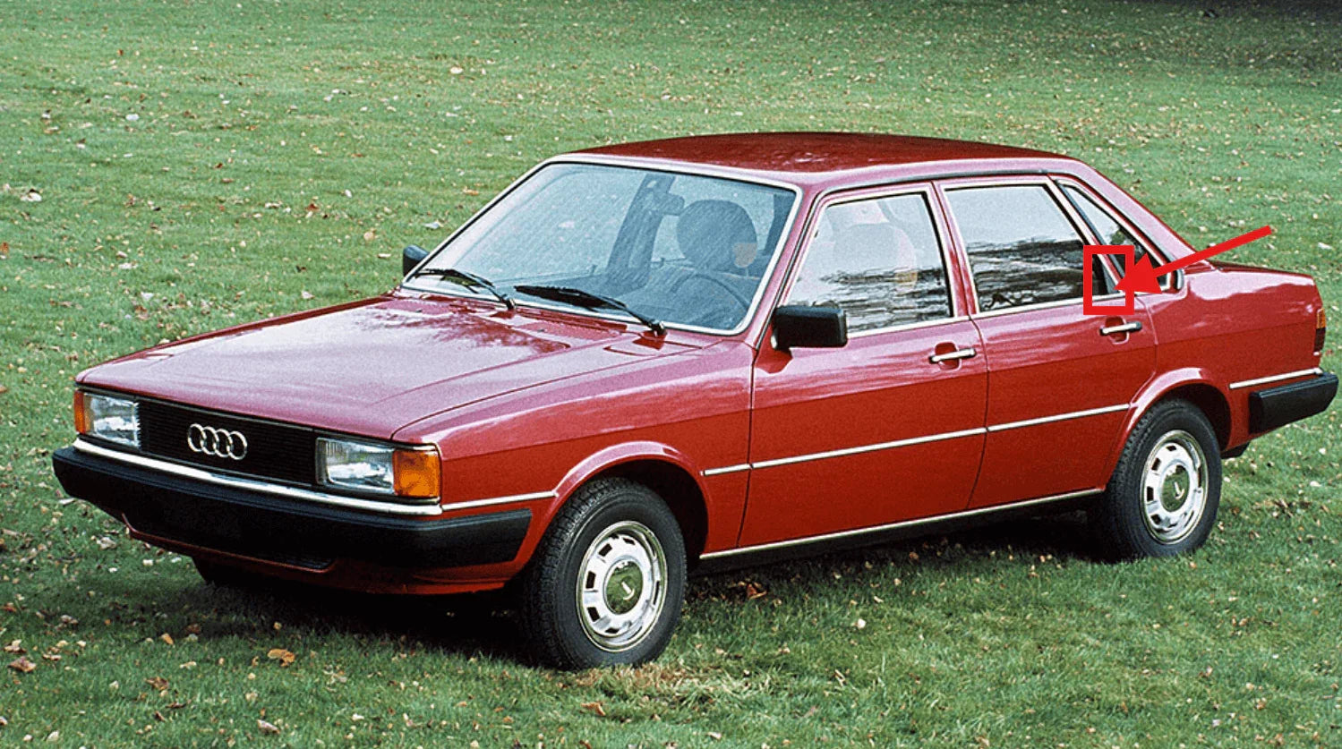 Garniture Triangle Vitre Porte Arrière pour Audi 80 B2 (1978-1986)