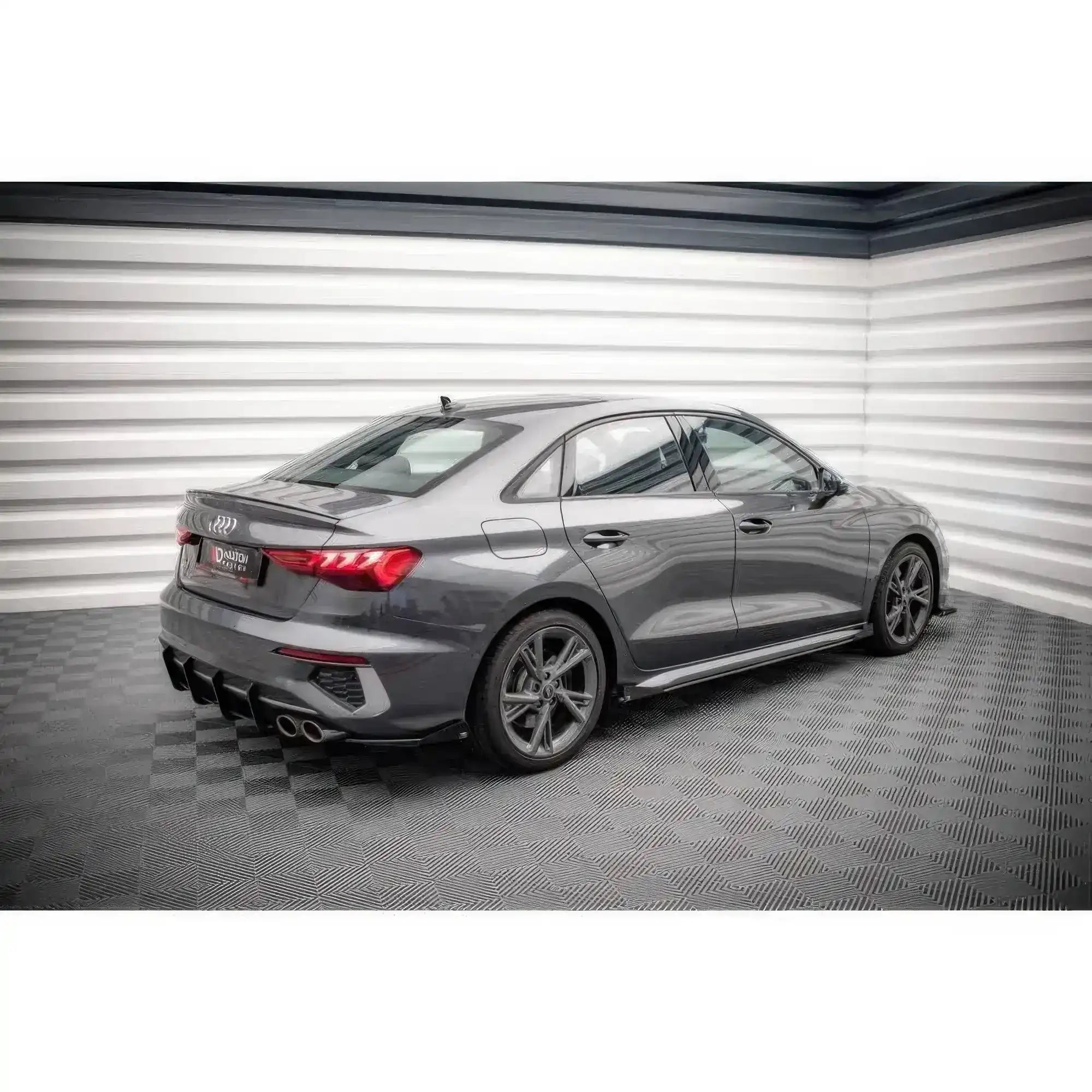 Bas de Caisse + Flaps Maxton Audi S3 et A3 S-Line 8Y - Revvo