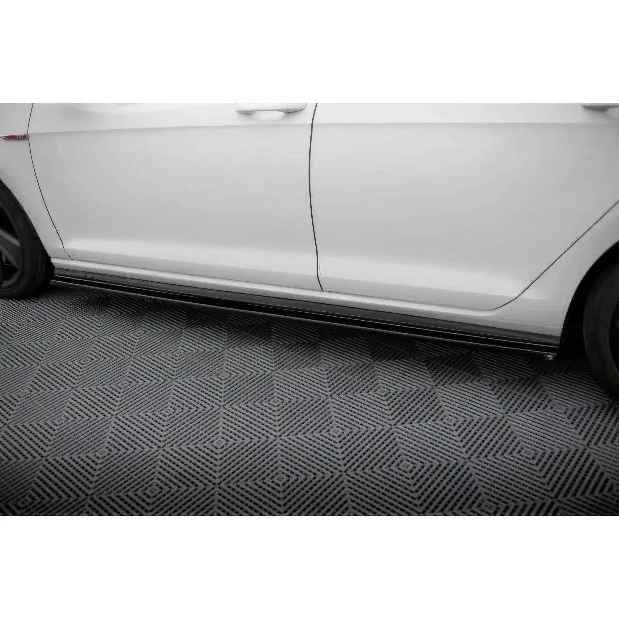 Jupes Latérales Maxton Golf 7 GTI - Revvo
