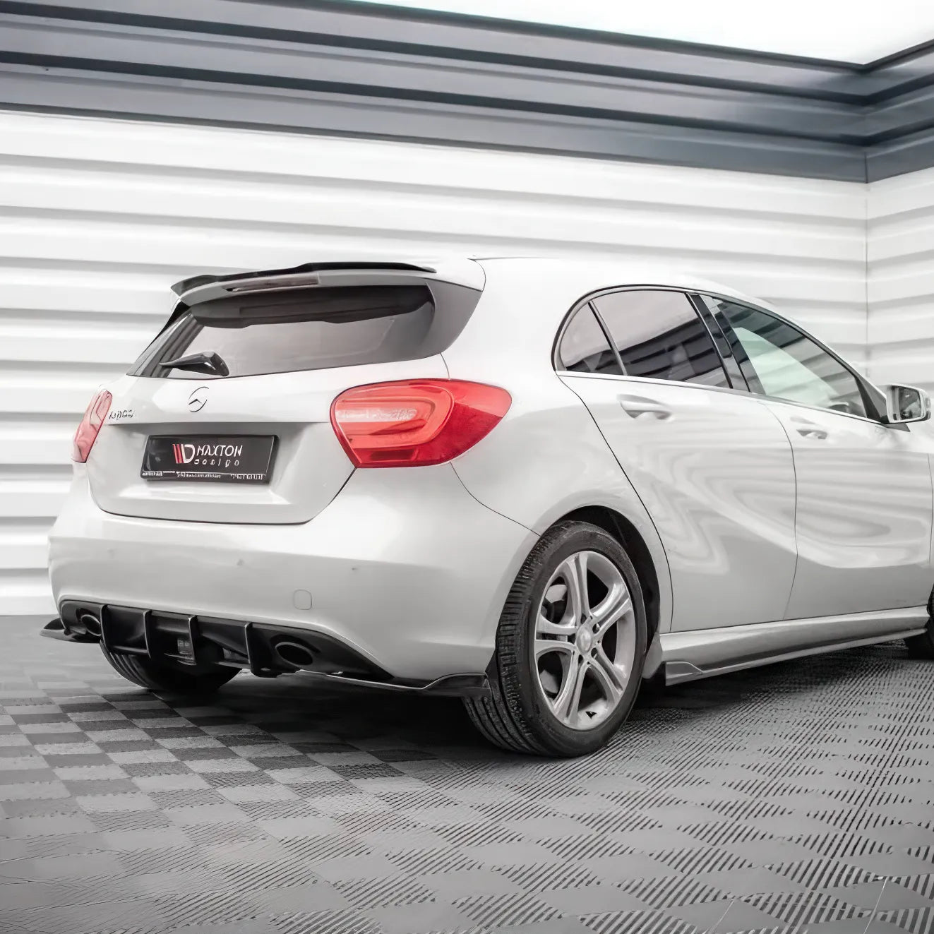 Becquet Maxton Mercedes Classe A W176 phase 1 - Revvo