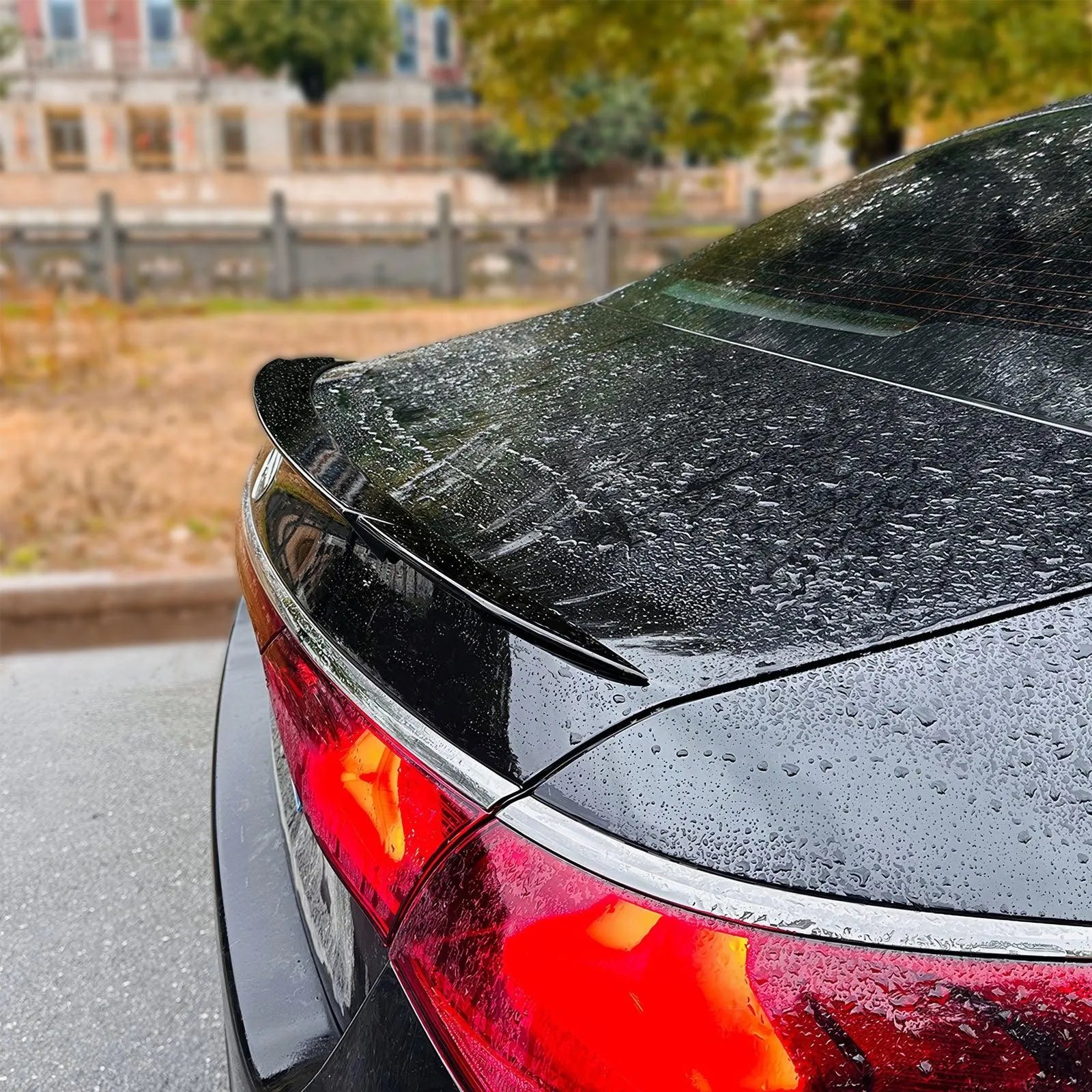Spoiler pour Mercedes Classe E (W214) - Revvo