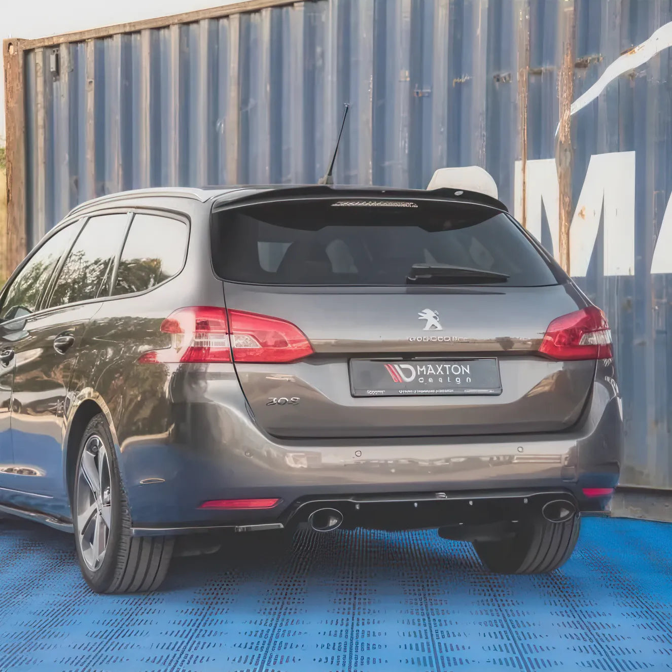 Diffuseur Maxton avec Embouts d'Échappement Peugeot 308 SW 2 - Revvo