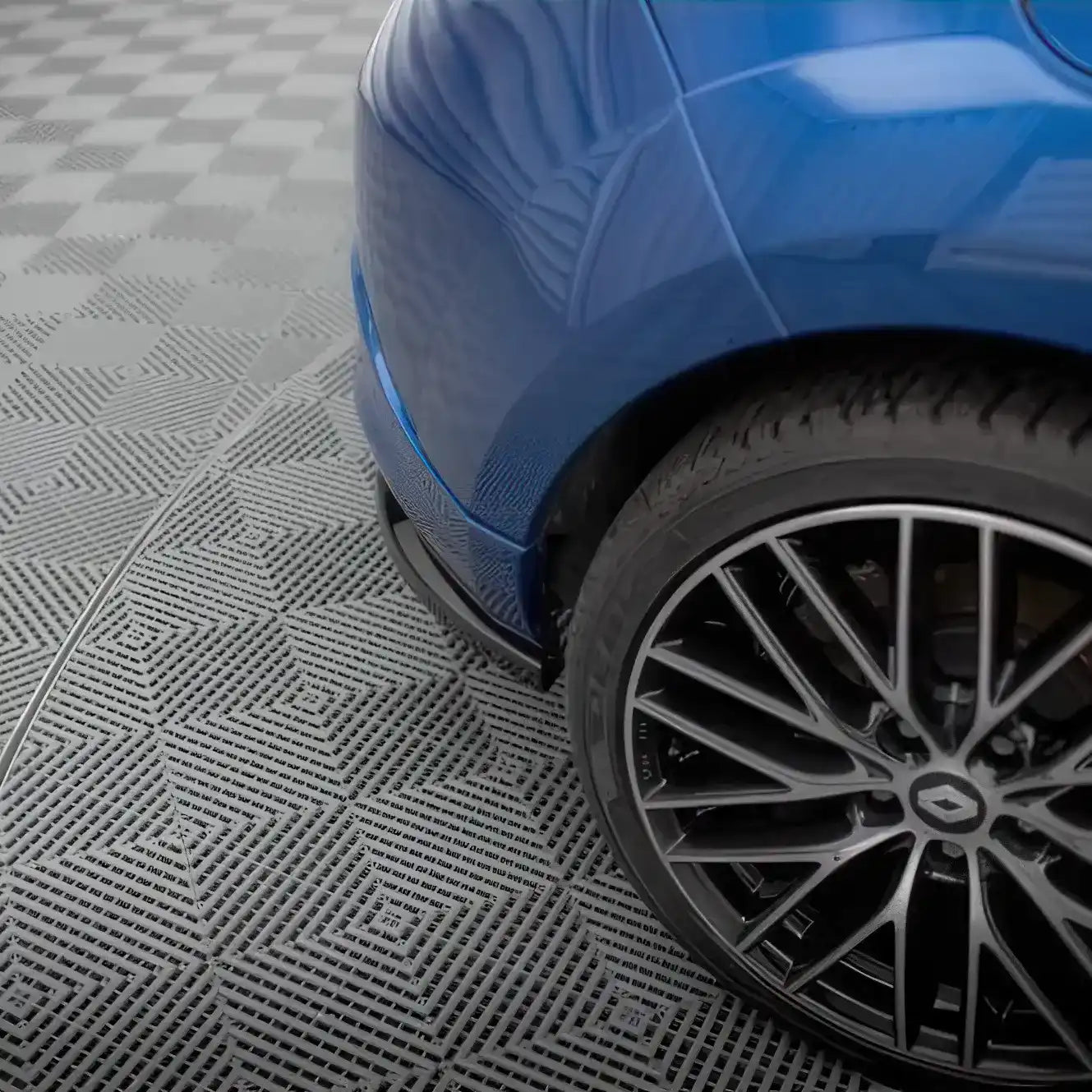 Diffuseur V2 Maxton Renault Mégane 3 RS - Revvo