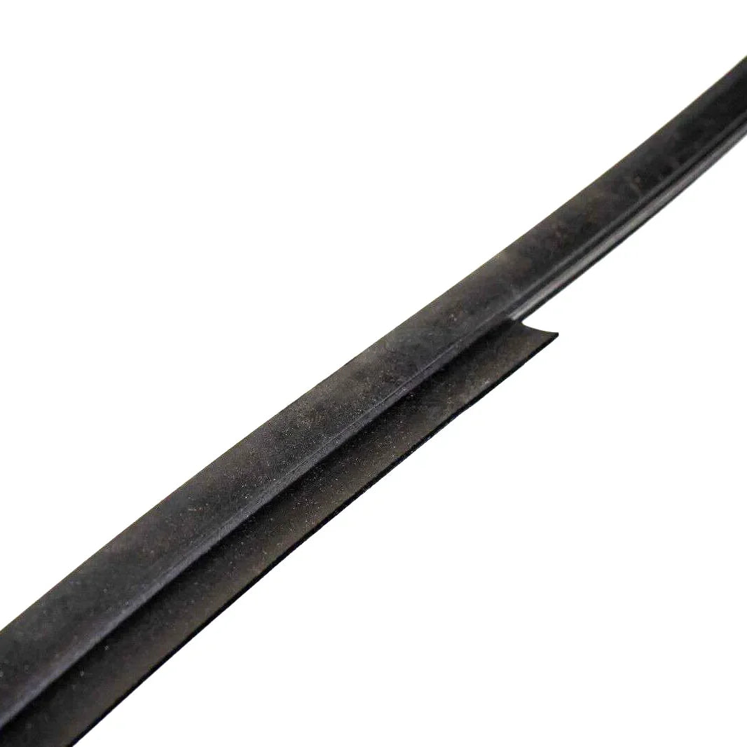 joint-leche-vitre-gauche-droit-bmw-e30-cabriolet-09-interieur - Revvo