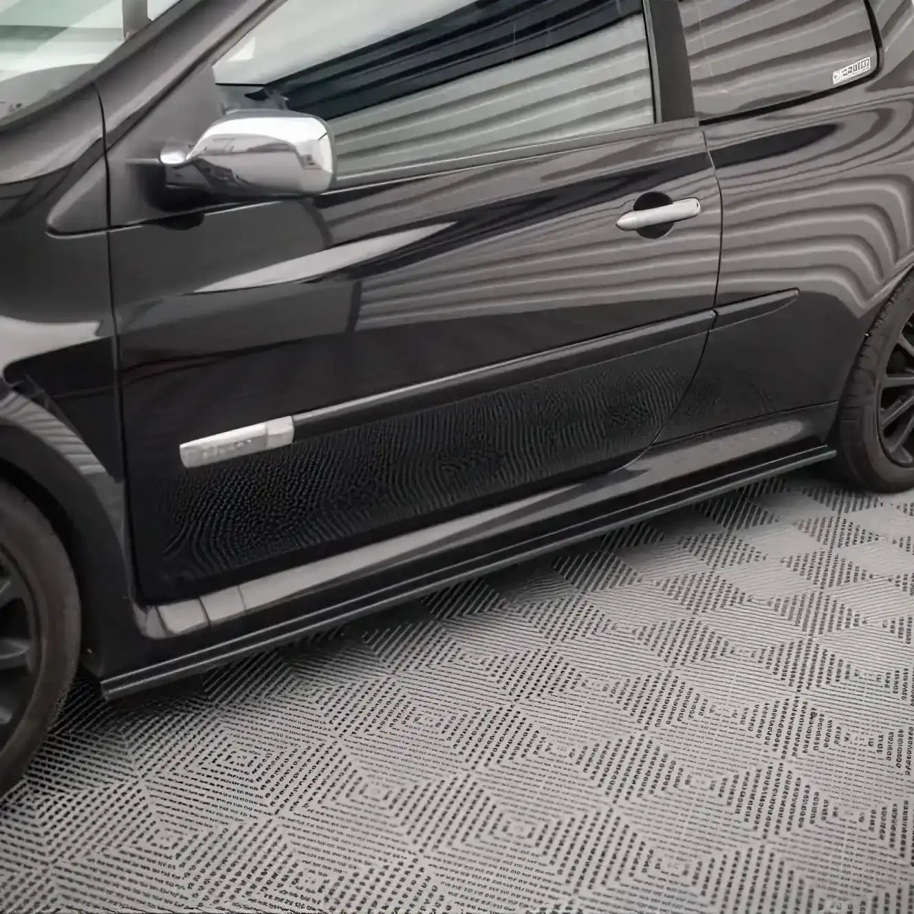 Bas de Caisse Maxton Renault Clio 3 RS - Revvo