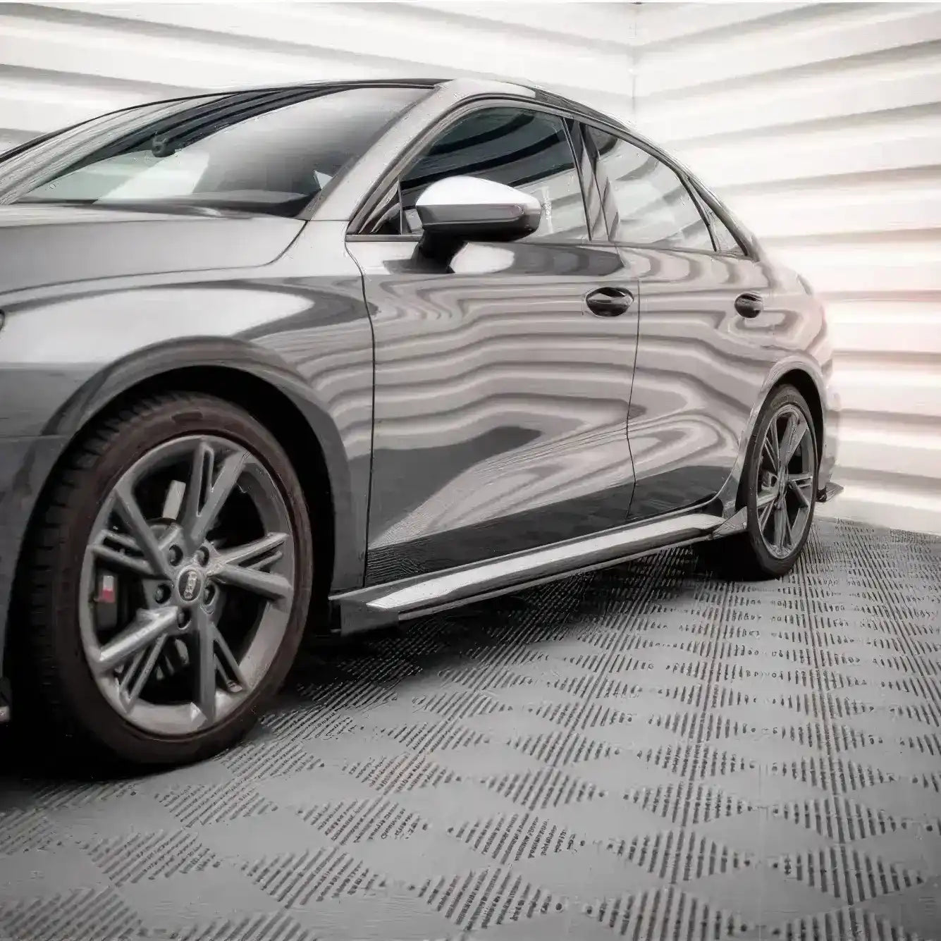Bas de Caisse + Flaps Maxton Audi S3 et A3 S-Line 8Y - Revvo