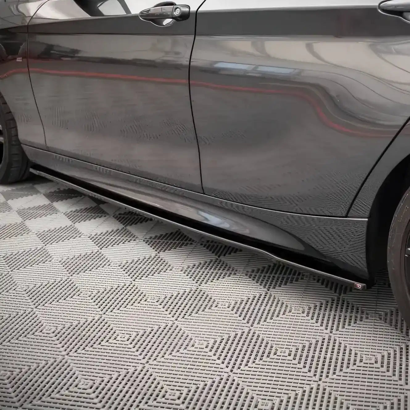 Bas de Caisse V2 Maxton BMW Série 1 F20 Pack M - Revvo