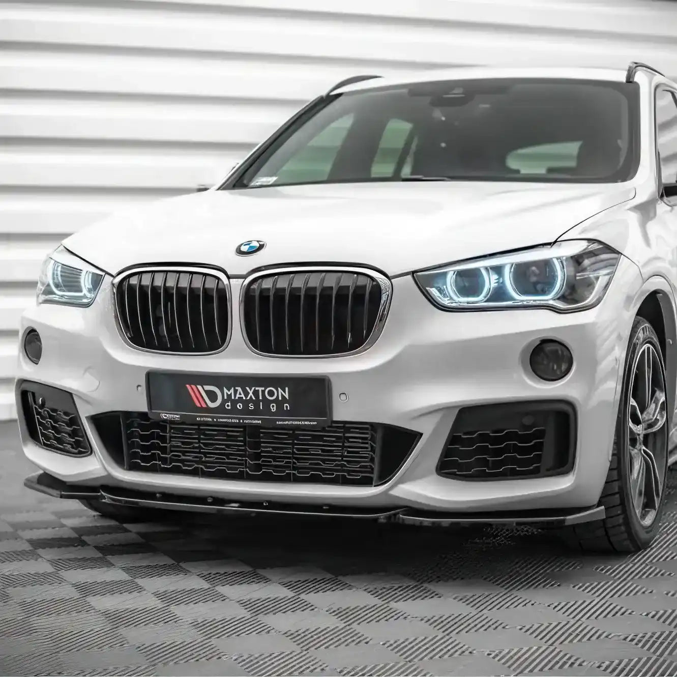 Lame Avant V1 Maxton BMW X1 Pack M F48 phase 1 - Revvo