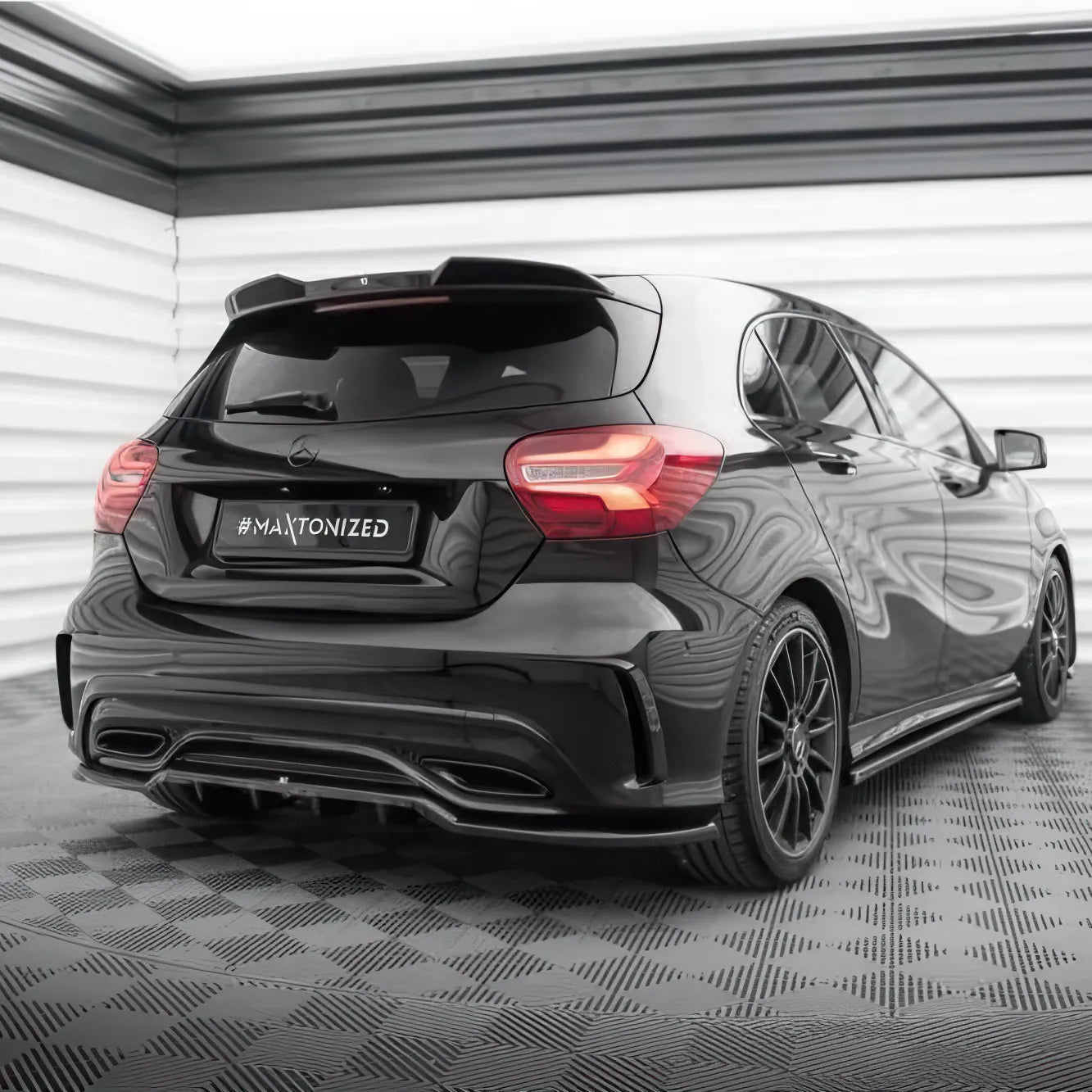 Diffuseur Maxton Mercedes Classe A AMG Line W176 phase 2 - Revvo