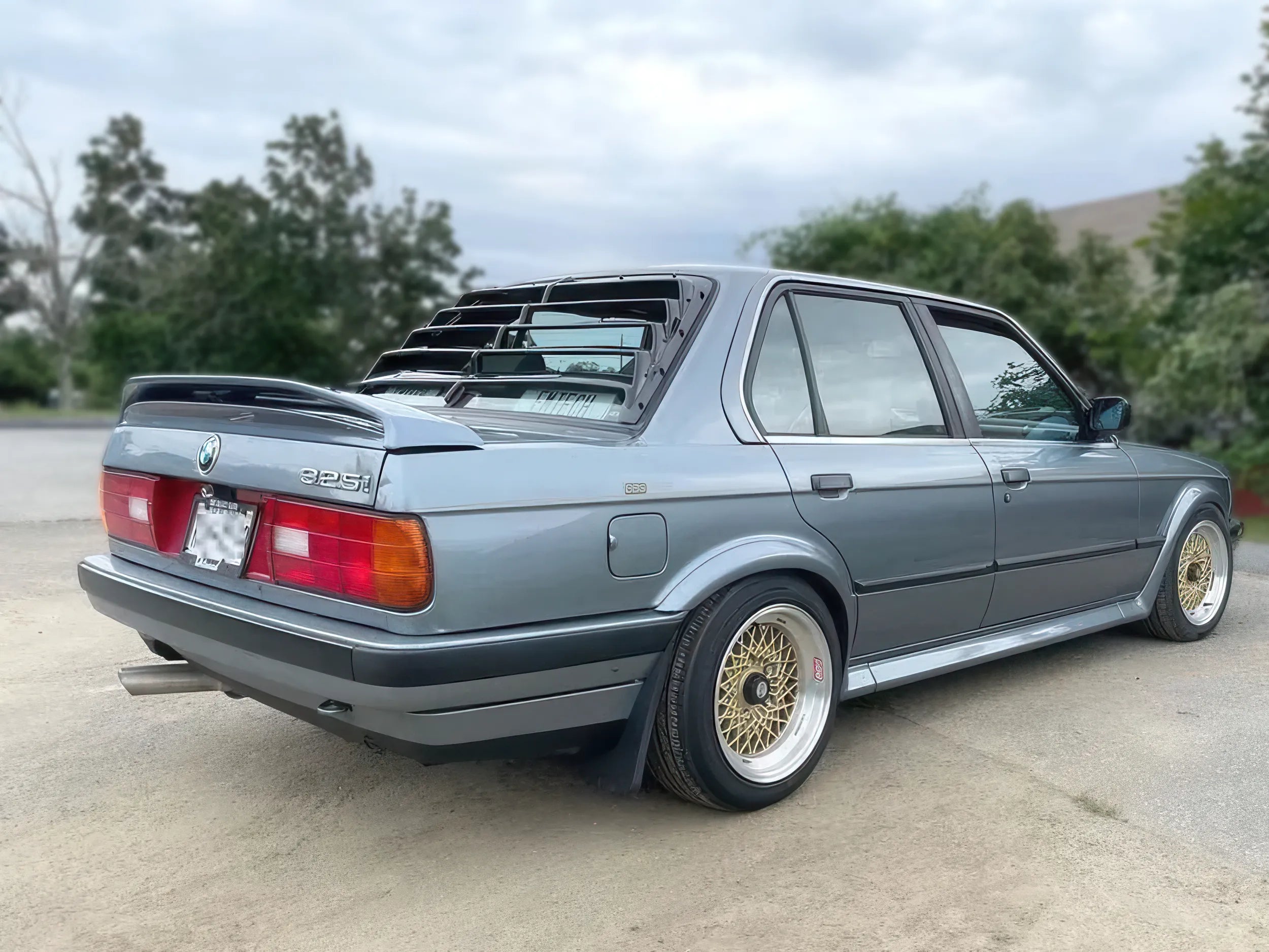 Persienne Lunette Arrière - BMW Série 3 E30 Coupé et 4 Portes - Revvo