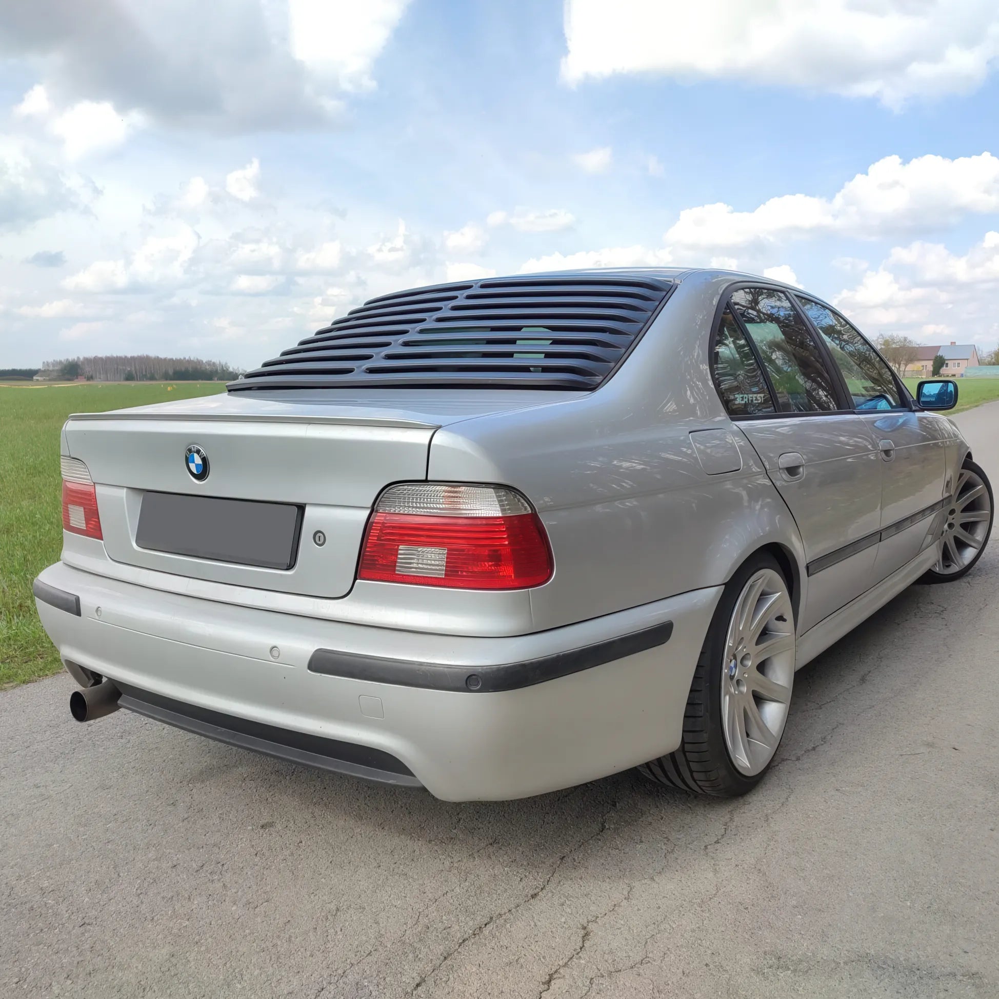 Persienne / Jalousie Lunette Arrière - BMW Série 5 E39 - Revvo