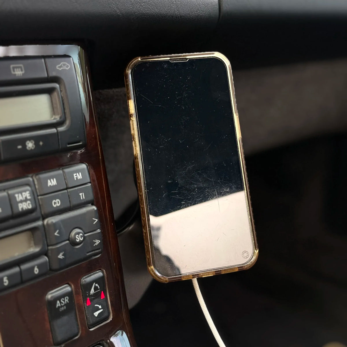 Support Téléphone en Cuir pour Mercedes SL R129 avec Chargeur Sans Fil