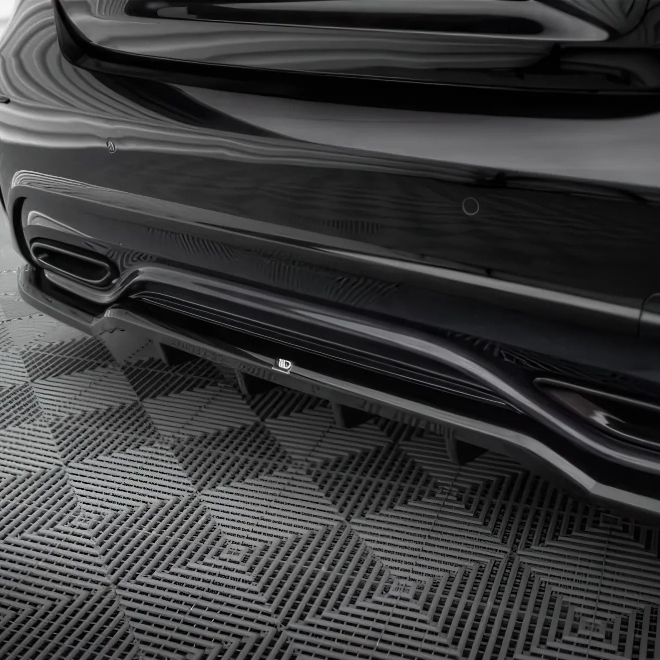 Diffuseur Maxton Mercedes Classe A AMG Line W176 phase 2 - Revvo