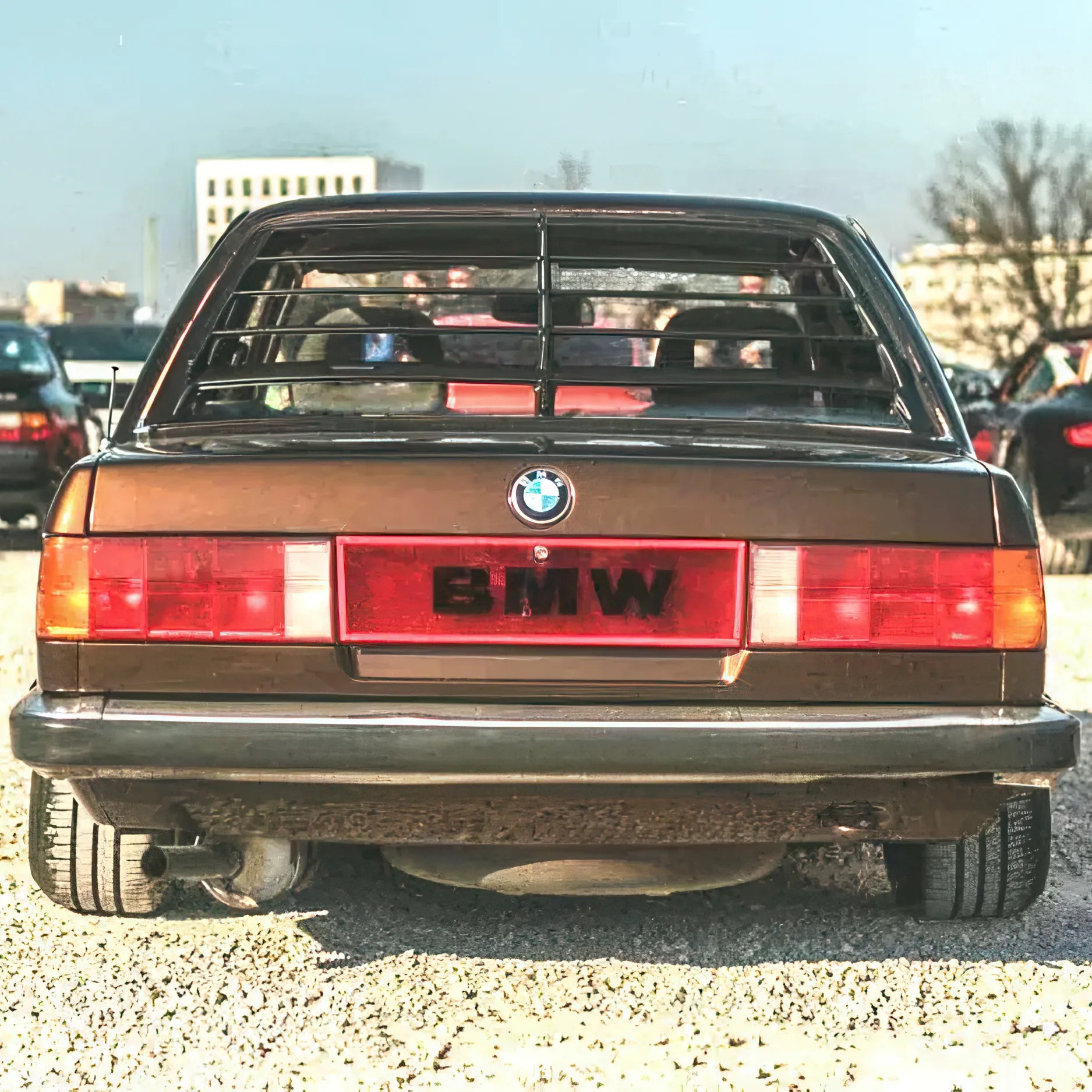 Persienne Lunette Arrière - BMW Série 3 E30 Coupé et 4 Portes - Revvo