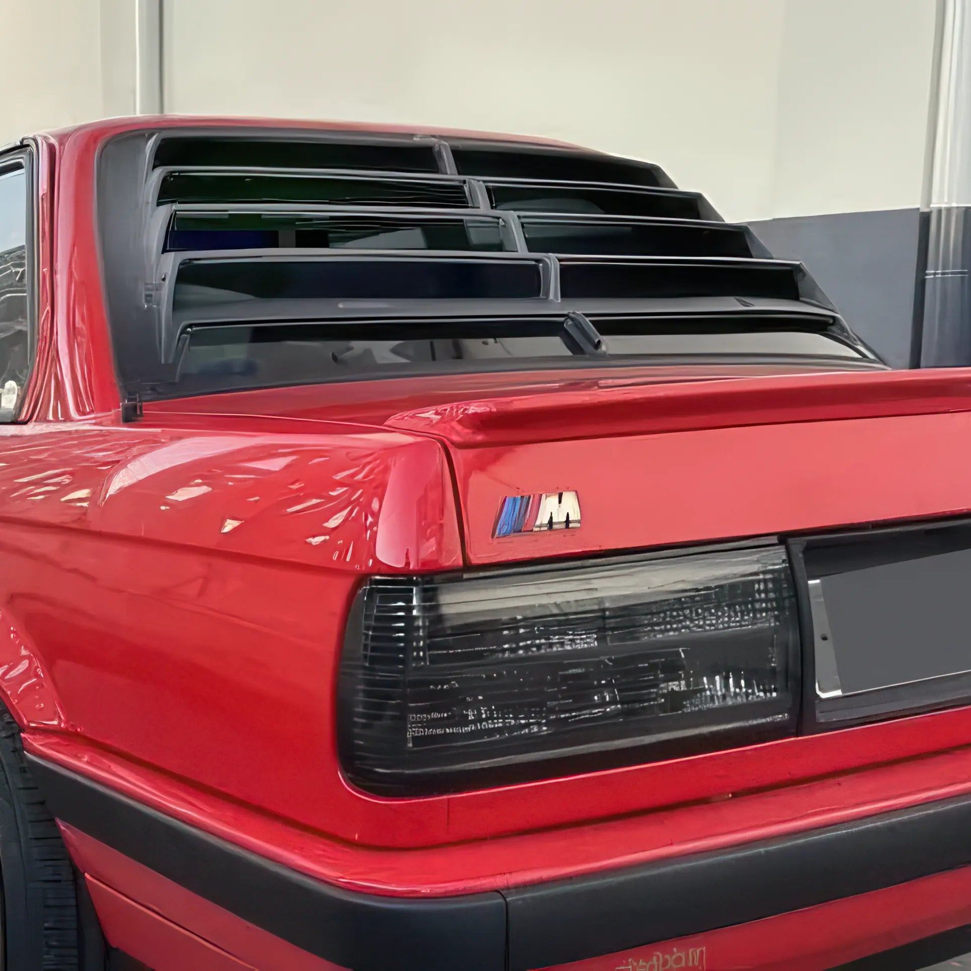 Persienne Lunette Arrière - BMW Série 3 E30 Coupé et 4 Portes - Revvo