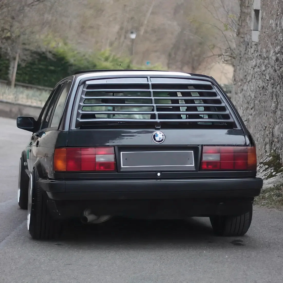 Jalousie (Persiennes) de Lunette Arrière – BMW Série 3 E30 Touring - Revvo